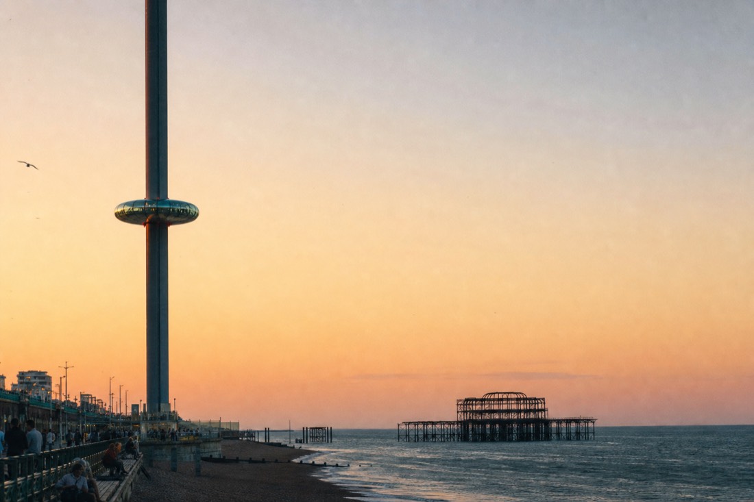 How do you get to the i360 and what else is nearby? in Brighton